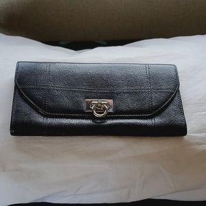 VINTAGE SALVATORE FERRAGAMO WALLET